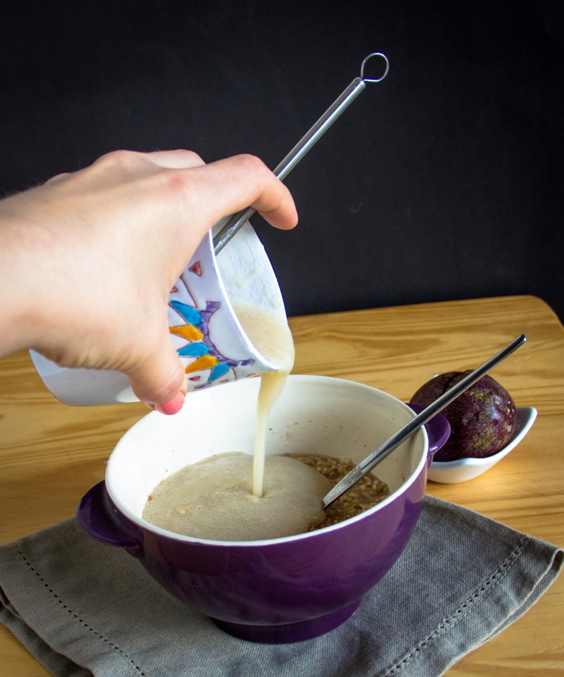 Creamy protein oat porridge #vegan and #glutenfree via Marfigs' Munchies